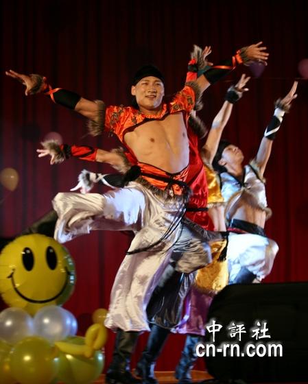 威尼斯人娱乐场
学生表演的北方歌谣